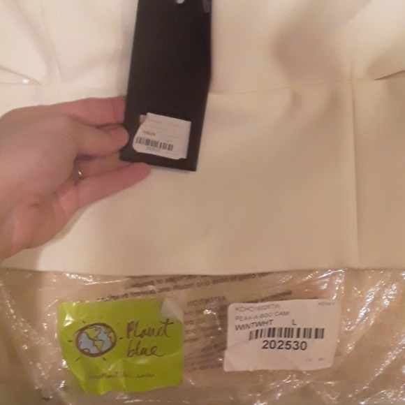 Kendall & Kylie top - Picture 2 of 6